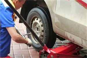青山湖附近拖车24小时服务热线电话